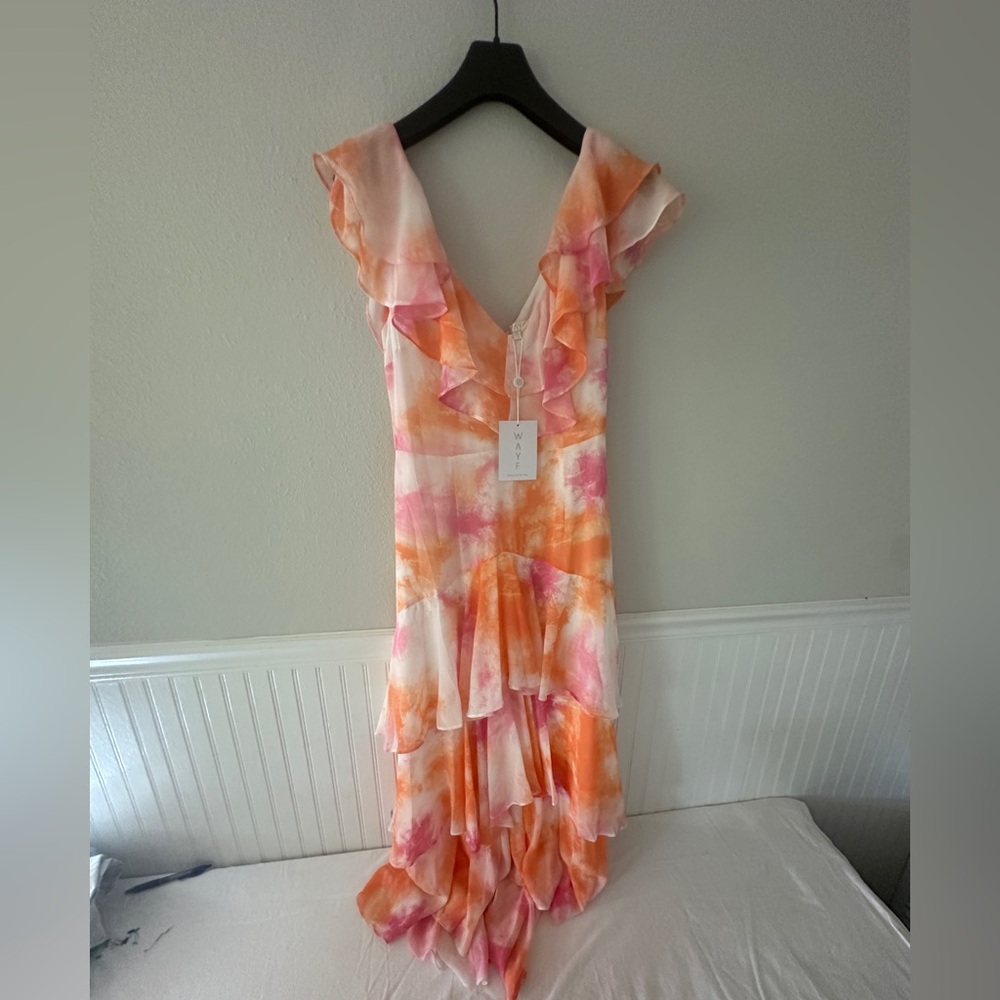 NWT Wayf Chelsea Tiered Ruffled Maxi Dress SZ: M